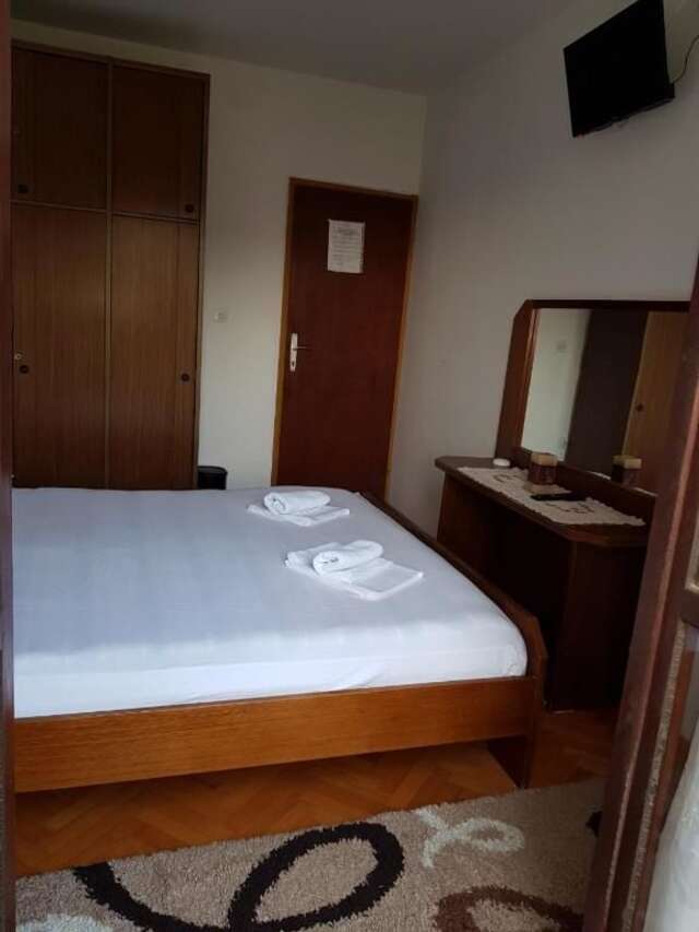 Гостевой дом Sobe i apartmani Marović Петровац-41
