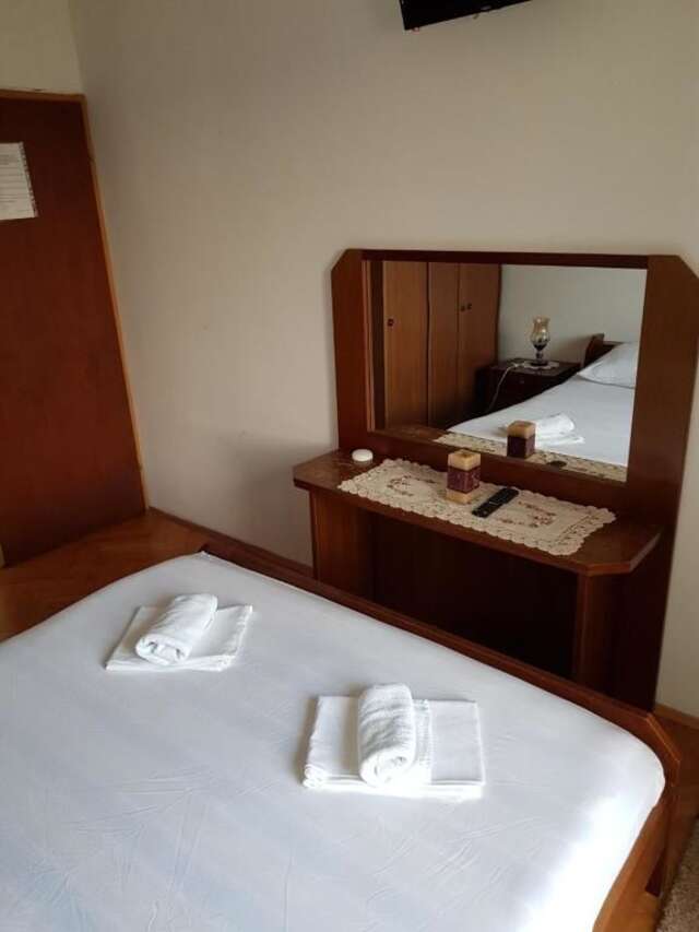 Гостевой дом Sobe i apartmani Marović Петровац-43